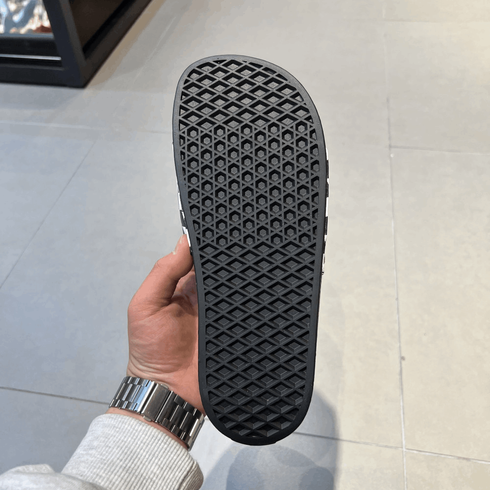 商品Vans|【韩国直邮|包邮包税】万斯 Slide-On #拖鞋 # Checkerboard #男士鞋 #black/white (VN0004KIIP9),价格¥244,第4张图片详细描述