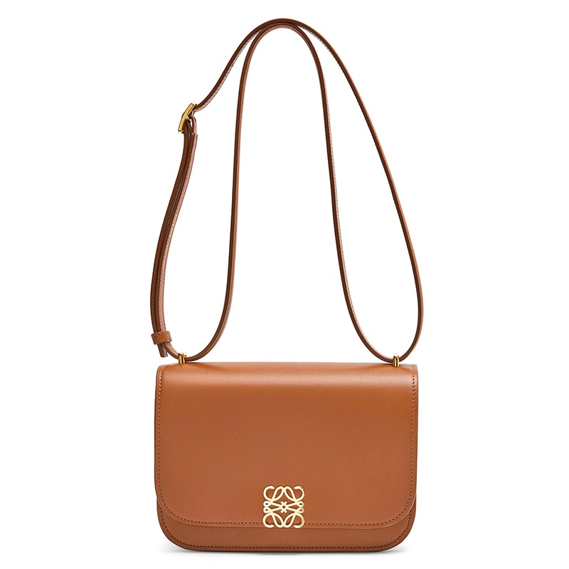 商品Loewe|【包税】LOEWE/罗意威  Goya系列 女士小号棕褐色真丝小牛皮金属徽标磁扣单肩斜挎包0010594307,价格¥21033,第4张图片详细描述