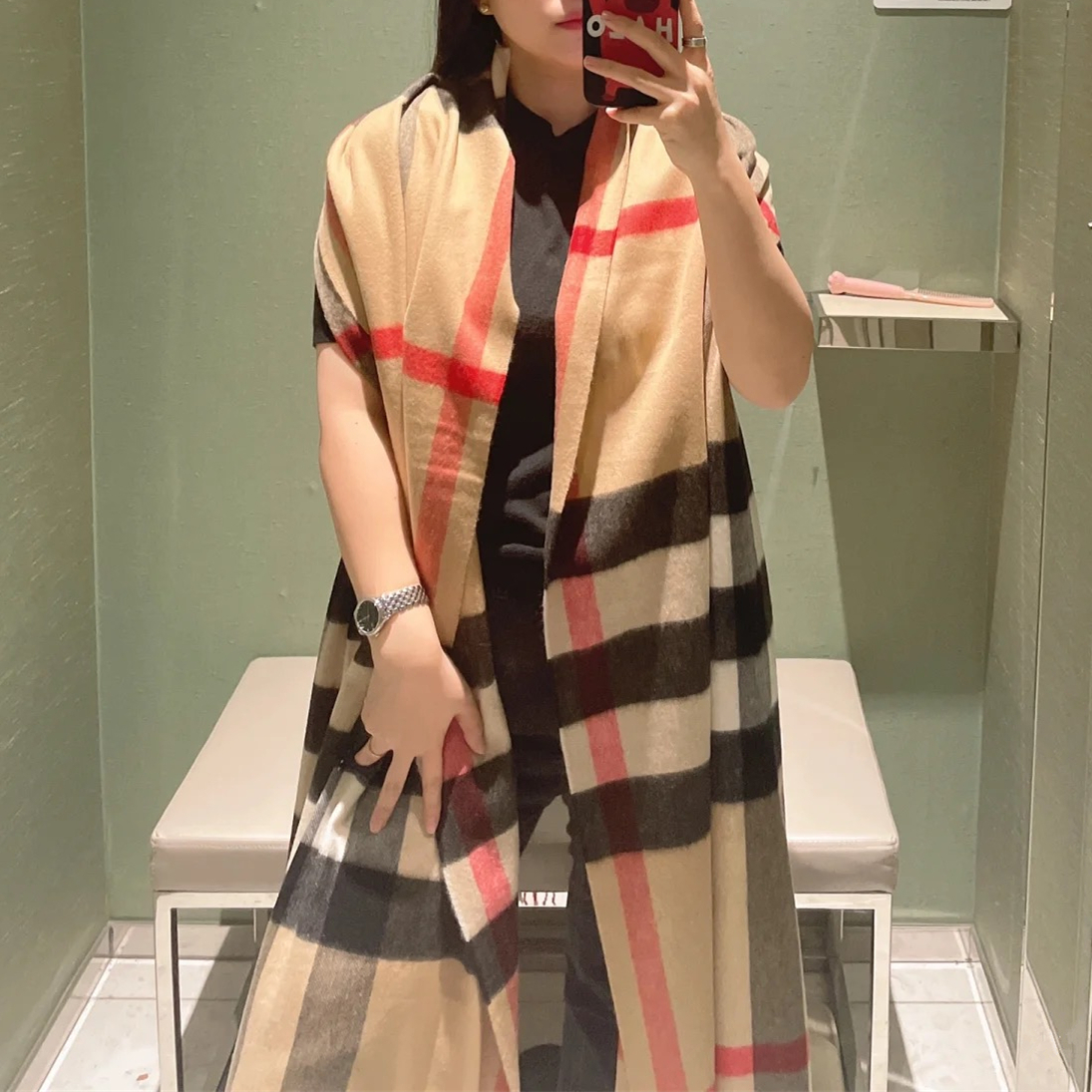 商品Burberry|Burberry/博柏利 新款格纹米色羊绒围巾披肩 女款 80784411,价格¥2610,第5张图片详细描述