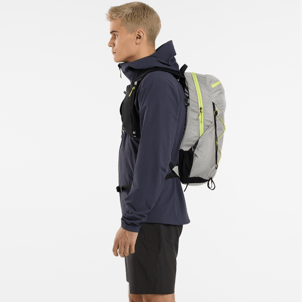 商品Arc'teryx|【Brilliant|包邮包税】始祖鸟 AERIOS 15 BACKPACK M[SS23] 新款上市 Areas 15 双肩包男士 ABNSMX6709,价格¥2009,第10张图片详细描述