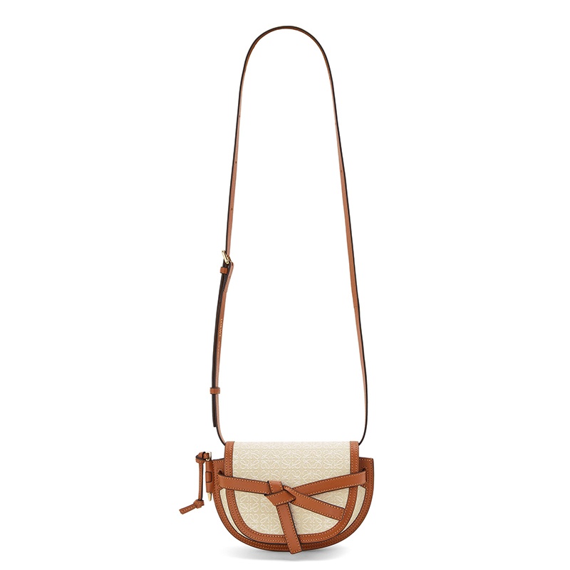 商品Loewe|LOEWE/罗意威 21秋冬款 Gate系列 女士迷你米色/棕褐色徽标提花小牛皮翻盖单肩斜跨包A650N46X10-2426,价格¥9720,第6张图片详细描述