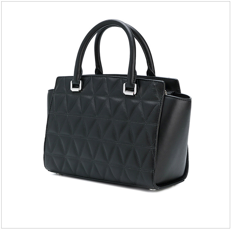 商品[国内直发] Michael Kors|Michael Kors 迈克高仕 SELMA系列黑色牛皮女士手提包 30F7SLMS6O-BLACK,价格¥1620,第8张图片详细描述