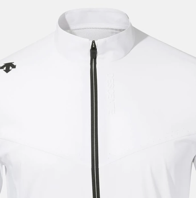 商品DESCENTE|【享贝家】（国内现货-QD） 迪桑特 24新款户外休闲立领冲锋衣  男女同款 黑色 SO223TFT41,价格¥736,第11张图片详细描述