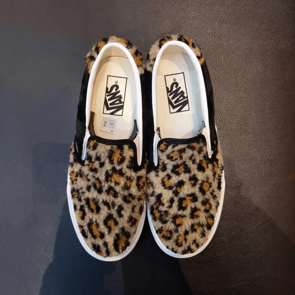 商品Vans|【韩国直邮|包邮包税】万斯 Slip-On 59 # Sherpa #男女通用鞋 # leopard/black (VN0A38GU6BX),价格¥355,第3张图片详细描述