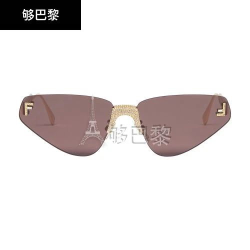 商品Fendi|【预售】 女士 太阳眼镜 FENDI First 眼镜  FEN8452JGOL,价格¥7047,第2张图片详细描述