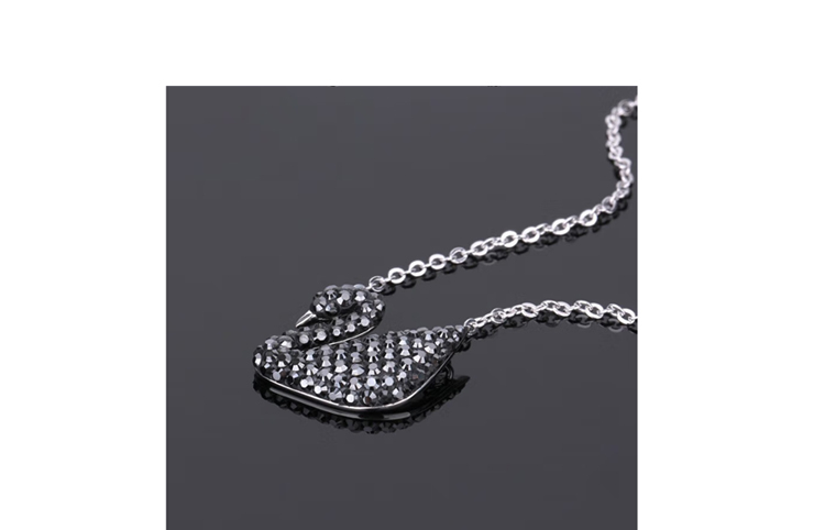 商品Swarovski|SWAROVSKI 施华洛世奇 黑色天鹅优雅魅力 礼物 白金色链 项链  七夕情人节礼物 送女友 5347329,价格¥657,第3张图片详细描述