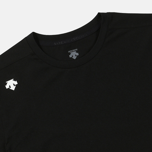 商品DESCENTE|【享贝家】（国内现货）DESCENTE 迪桑特 侧肩小标圆领运动短袖T恤 黑色 SN323UTS71-BLK0 G-QD,价格¥331,第5张图片详细描述