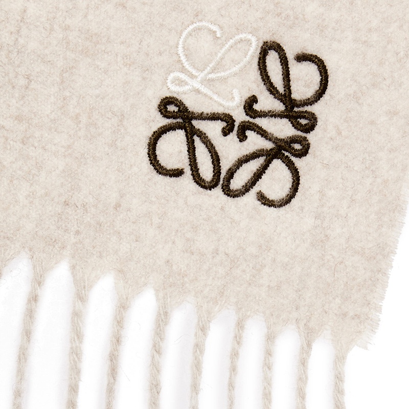 商品Loewe|罗意威（LOEWE）男女通用羊绒标志刺绣流苏围巾,价格¥3448,第5张图片详细描述