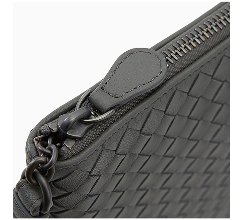 商品[国内直发] Bottega Veneta|BOTTEGA VENETA 浅灰色男士手拿包 442242-V001O-8522,价格¥7914,第8张图片详细描述
