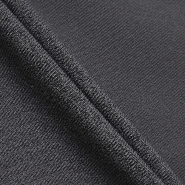 商品【预售商品15天发货】 DESCENTE|GOLF女性半身H型绒面包裙展现时尚魅力 DO42WFSKO2-KHAG,价格¥1025,第17张图片详细描述