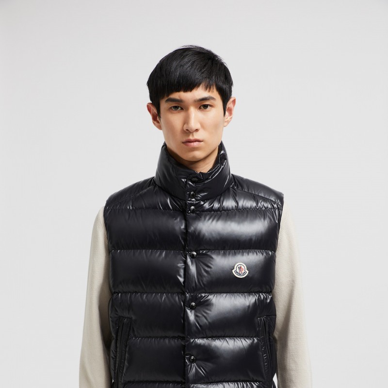 商品Moncler|蒙口 TIBB系列男士深蓝色无袖羽绒服 J20911A0009668950742（两色可选）,价格¥7104,第9张图片详细描述