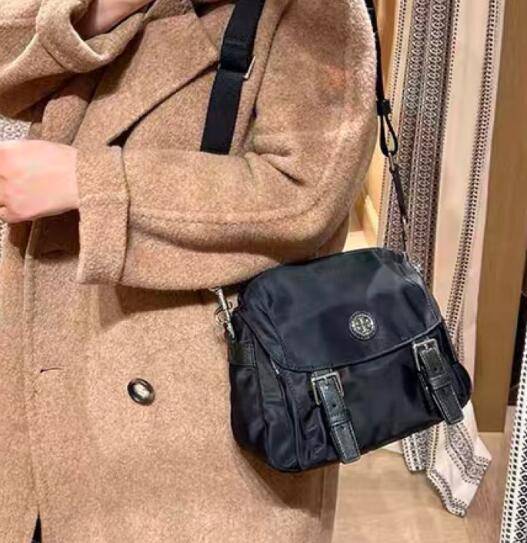 商品Tory Burch|汤丽柏琦 单肩斜挎包（香港仓发货）,价格¥1993,第11张图片详细描述
