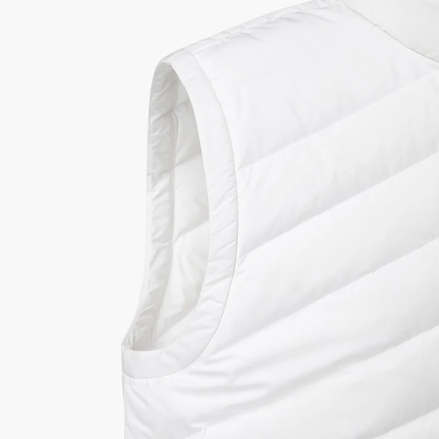 商品【预售商品15天发货】 DESCENTE|高尔夫系列男士轻量羽绒背心适合多种场合 DP32MFDV91-BWTG,价格¥1735,第16张图片详细描述