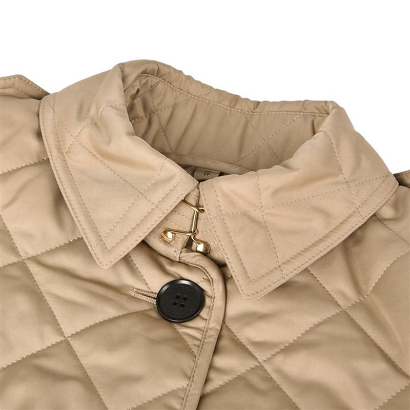 商品Burberry|【现货】博柏利 博柏利 Frankby系女米黄色聚酯绗缝纹路排扣棉服,价格¥3617,第6张图片详细描述