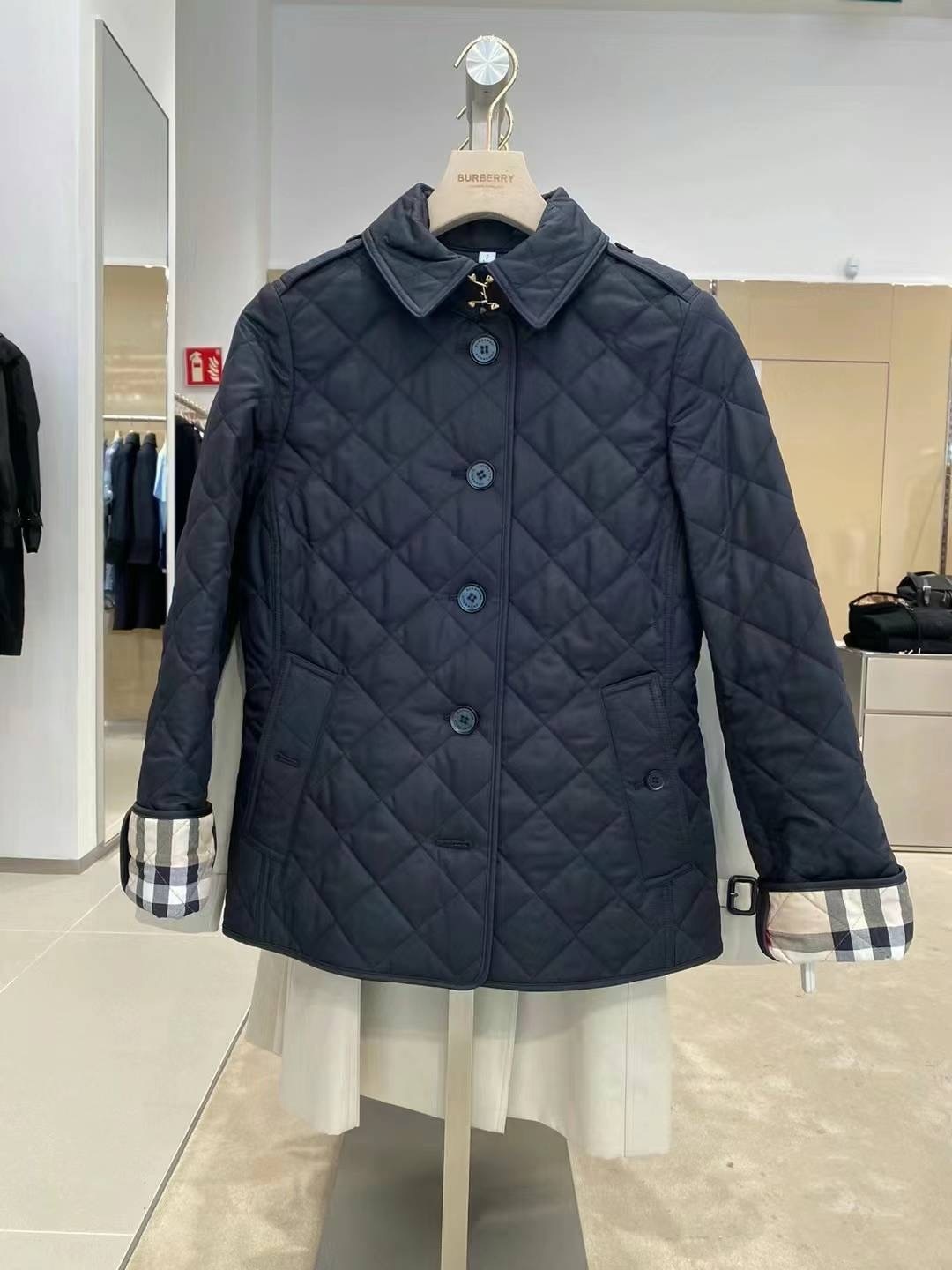 商品Burberry|BURBERRY/博柏利 女士海军蓝色棉质格子提花外套80658741,价格¥3031,第6张图片详细描述