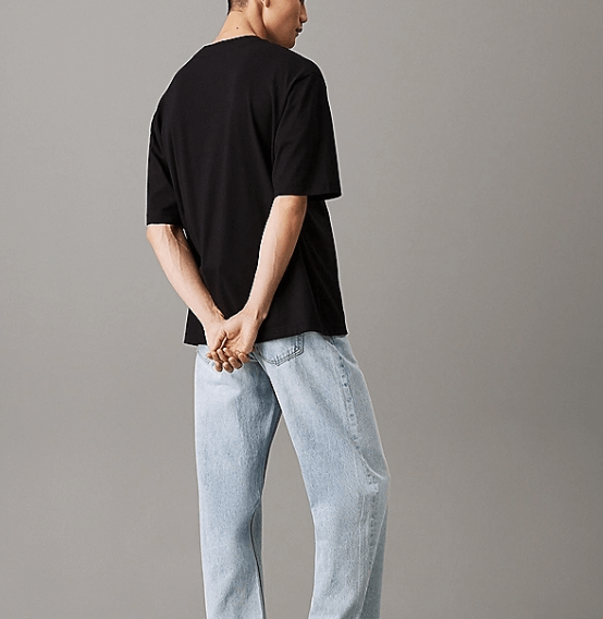 商品Calvin Klein|圆领宽松刺绣短袖T恤 男款 黑色灰白色（香港仓发货）,价格¥357,第2张图片详细描述