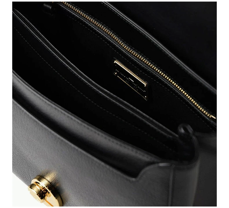 商品[国内直发] Salvatore Ferragamo|Salvatore Ferragamo 菲拉格慕 女士黑色牛皮单肩包 21-G843-684505,价格¥6776,第8张图片详细描述