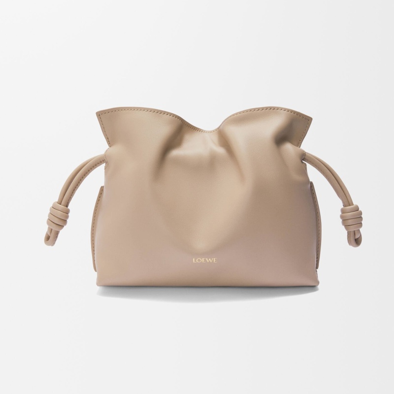 商品Loewe|罗意威 女士沙色小牛皮单肩包 A411FC2X73-2150,价格¥16748,第3张图片详细描述