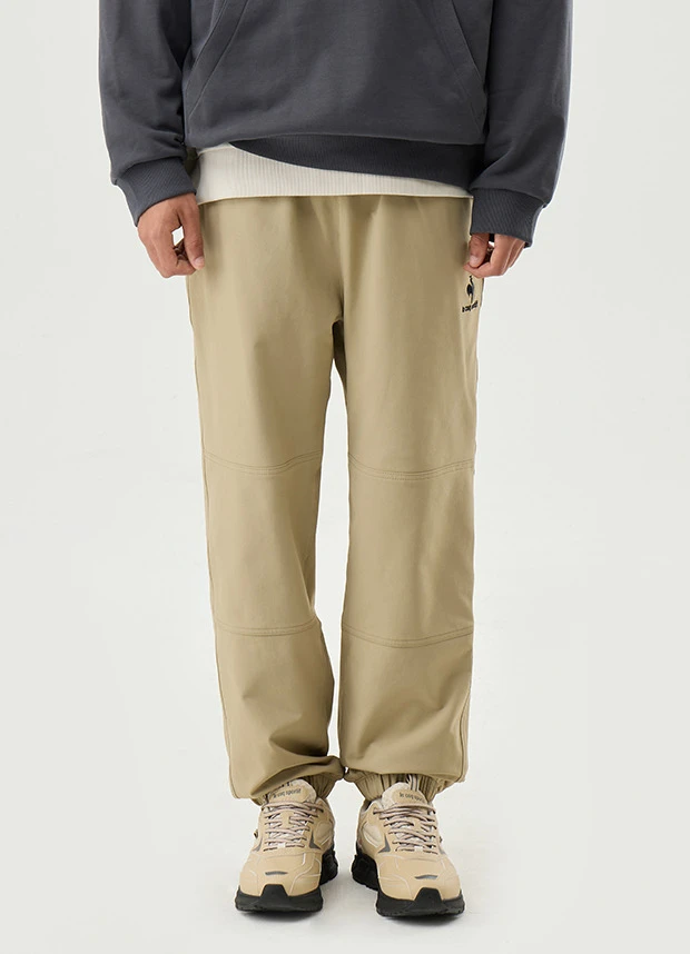 商品【预售商品15天发货】 LE COQ SPORTIF|尼龙弹力抓绒运动裤子舒适时尚 QP423CPTO1-BEG0,价格¥593,第20张图片详细描述