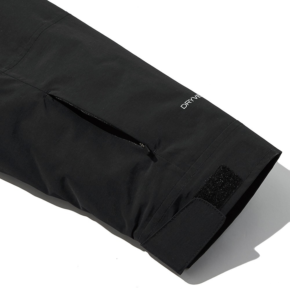 商品【夏休延期至7月底发货】 The North Face|【Brilliant|包邮包税】北面 户外运动 滑雪服 M'S SNOW DAY SKI JACKET 保暖棉服 红黑两色,价格¥2113,第10张图片详细描述