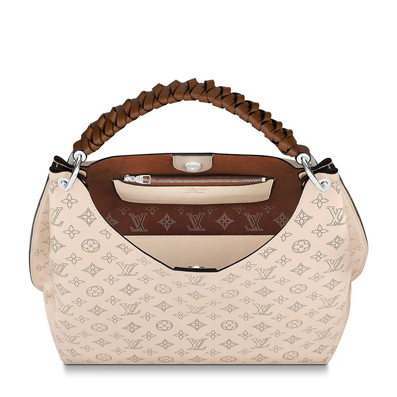 商品Louis Vuitton|预售10天 Louis Vuitton/路易威登 22春夏新款CARMEL系列 女士奶油色老花穿孔小牛皮饰可拆卸吊饰银扣单肩手提流浪HOBO包M53188,价格¥34192,第5张图片详细描述