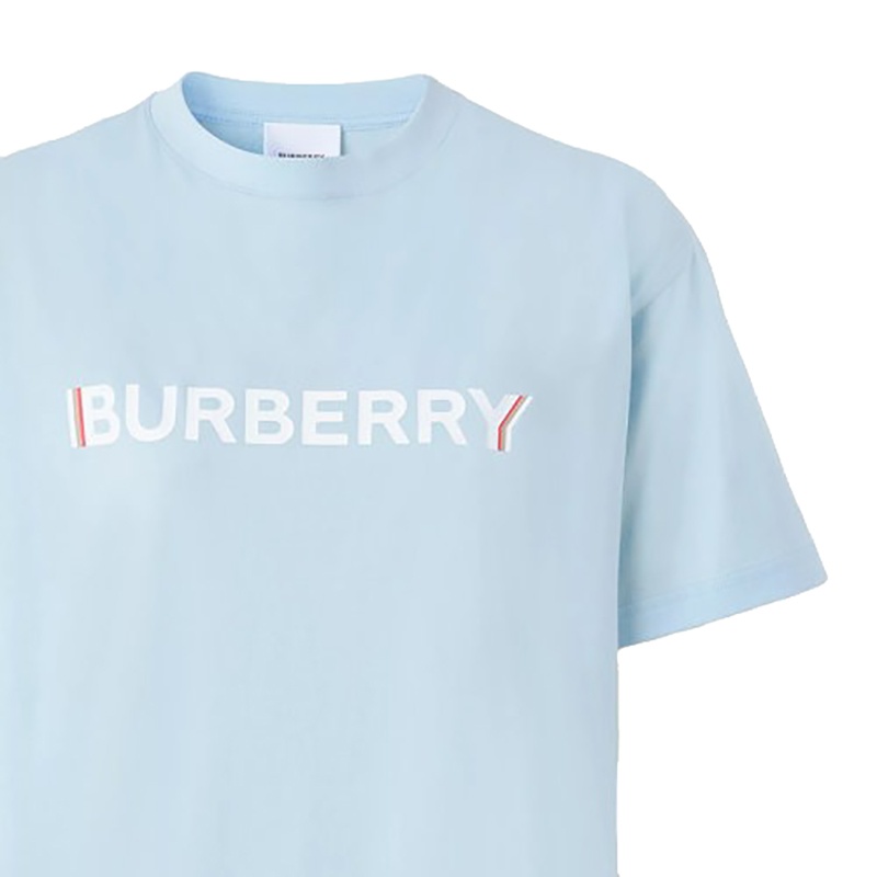 商品Burberry|博柏利 女士浅蓝色徽标印花棉质宽松T恤80526481,价格¥1410,第3张图片详细描述