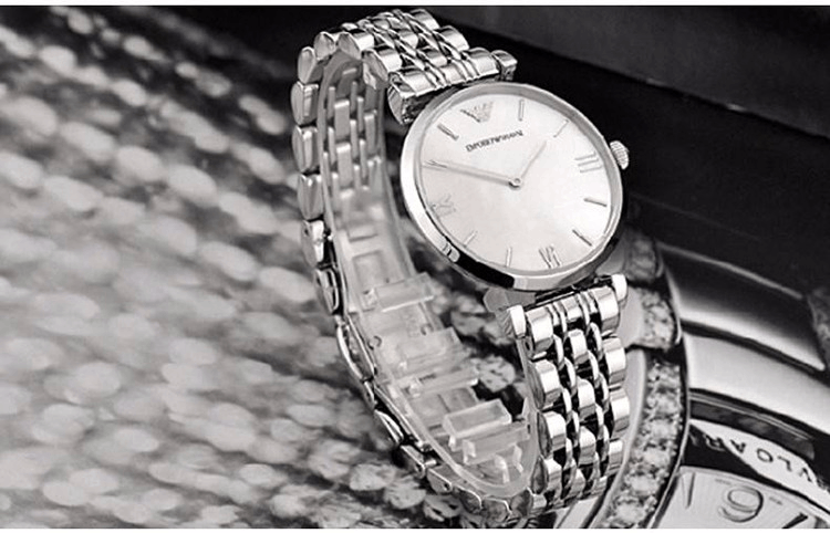 商品Emporio Armani|阿玛尼ARMANI 手表 钢制表带经典时尚休闲石英女士腕表AR1682,价格¥5166,第17张图片详细描述