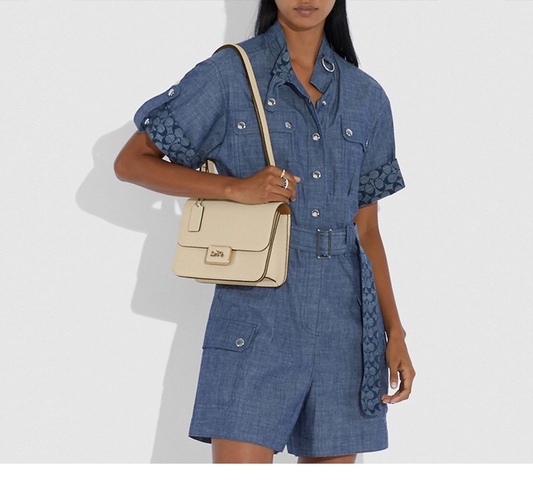 商品[国内直发] Coach|【专柜正品&包邮】Alie23 柔软鹅卵石纹皮革邮差包小方包 单肩斜背包3928B4IY,价格¥1558,第5张图片详细描述