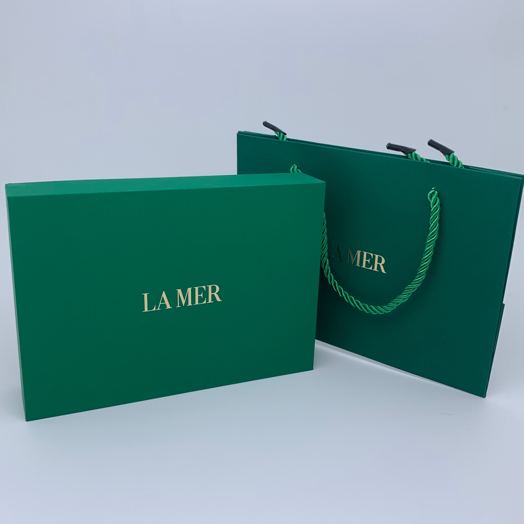 商品[国内直发] La Mer|LA MER 海蓝之谜奢宠修护旅行套装 30ml+7ml+5ml,价格¥232,第6张图片详细描述