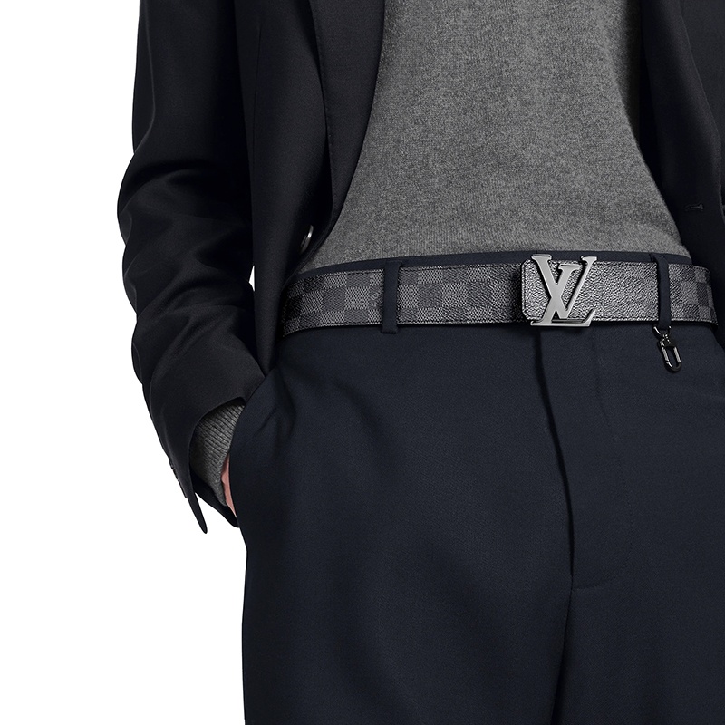 商品Louis Vuitton|【现货】路易威登 男士黑色小牛皮和帆布银扣双面腰带40毫米M0213T,价格¥4218,第2张图片详细描述
