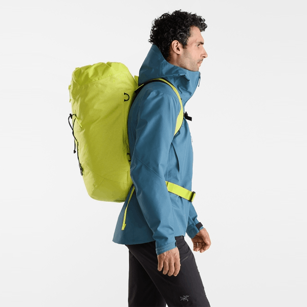 商品Arc'teryx|【Brilliant|包邮包税】始祖鸟 ALPHA FL 40 BACKPACK[SS23] 新款上市 Alpha FL 40 背包 ABNSUX6447,价格¥2644,第15张图片详细描述