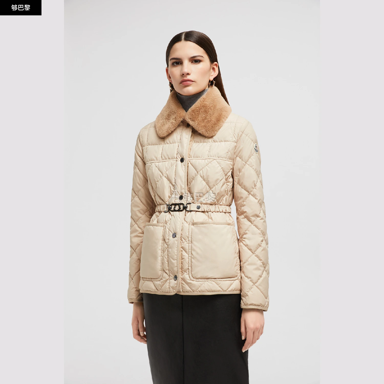 商品Moncler|包邮包税【预售7天发货】 MONCLER盟可睐 24春夏 女士 羽绒服 CYGNE SHORT DOWN JACKET J20931A0017654A81222,价格¥12935,第5张图片详细描述