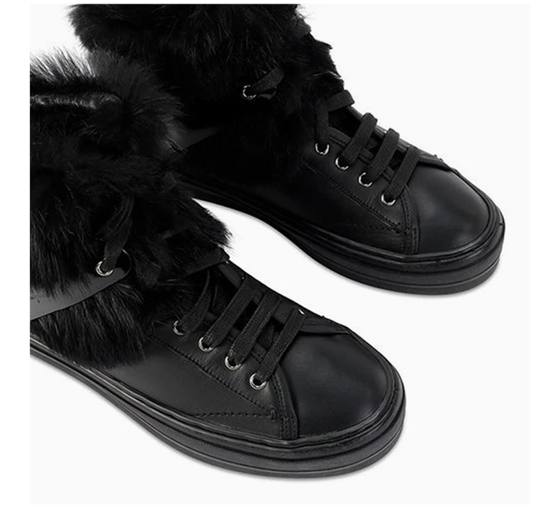 商品[国内直发] Salvatore Ferragamo|SALVATORE FERRAGAMO 女士黑色皮革雪地靴 0588692,价格¥1953,第8张图片详细描述