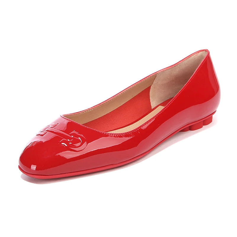 商品Salvatore Ferragamo|SALVATORE FERRAGAMO 女士红色漆皮休闲平底船鞋 0680095,价格¥2202,第13张图片详细描述