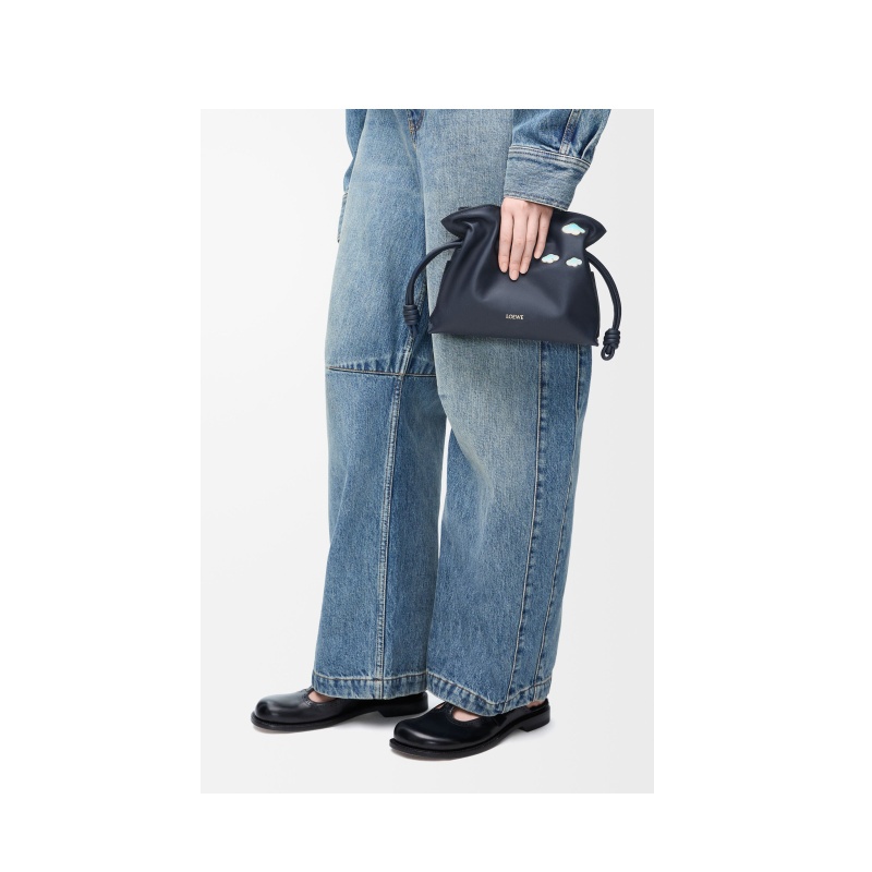 商品Loewe|罗意威 女士墨黑色小牛皮单肩包 A411FC2XA2-4921,价格¥16725,第11张图片详细描述