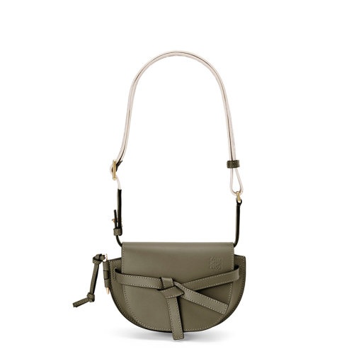 商品Loewe|【包税】LOEWE/罗意威 Gate Dual系列 女士迷你秋绿色小牛皮翻盖单肩斜挎腰包0010623411,价格¥14540,第6张图片详细描述