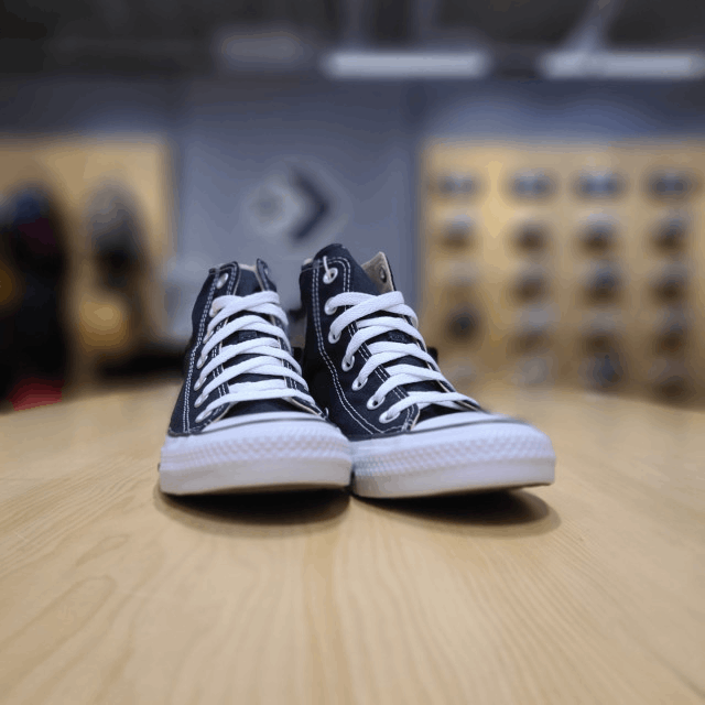 商品Converse|【韩国直邮|包邮包税】匡威[CHUNK TAYLOR] ALL STAR CLASSIC 黑色 高腰 帆布鞋 AM9160C,价格¥553,第3张图片详细描述