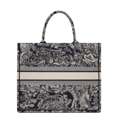 商品Dior|【包税】DIOR/迪奥 BOOK系列 女士大号蓝色织物反色效果茹伊印花刺绣徽标刺印单肩手提托特包M1286ZRGO_M928,价格¥22347,第4张图片详细描述