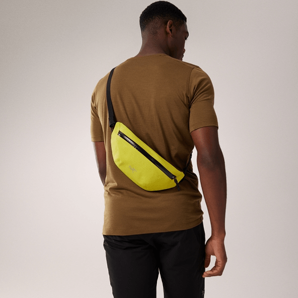 商品Arc'teryx|【Brilliant|包邮包税】始祖鸟[FW23] GRANVILLE CROSSBODY BAG 格兰维尔斜挎包 ABNFUX7015,价格¥1389,第5张图片详细描述