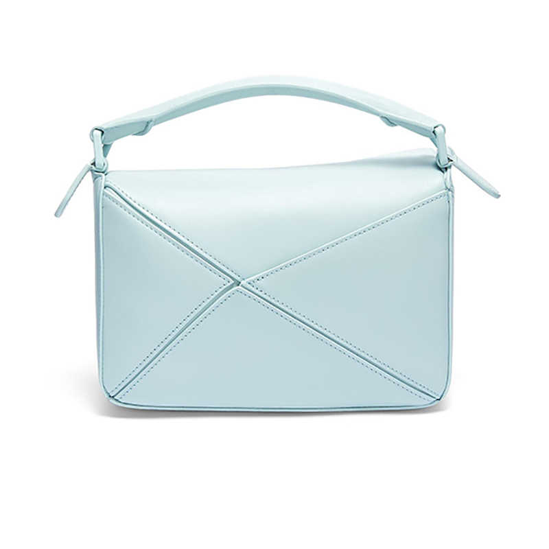 商品Loewe|LOEWE/罗意威 22年新款 Puzzle系列 女士小号海蓝色缎面小牛皮单肩斜挎手提拼图包A510S21X88-9514,价格¥21731,第2张图片详细描述