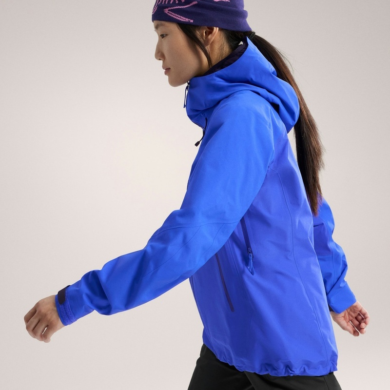 商品Arc'teryx|ARC TERYX/始祖鸟 BETA AR女士蓝色Gore-Tex Pro面料夹克,价格¥4304,第3张图片详细描述