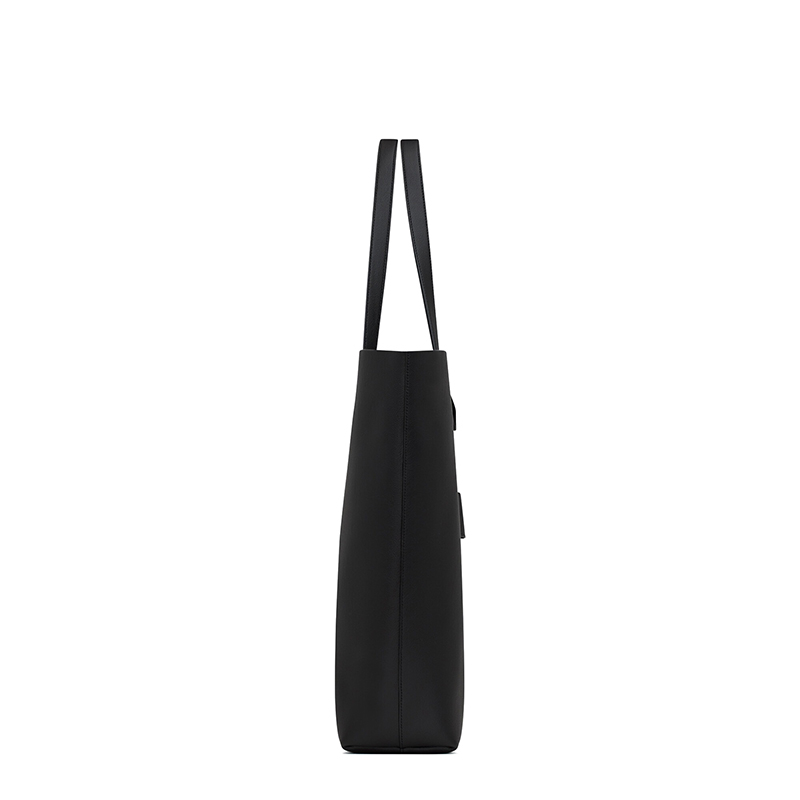 商品Yves Saint Laurent|SAINT LAURENT PARIS/圣罗兰 YSL 22春夏新款BOLD系列 男士黑色粒面皮革银扣配可拆卸小袋双面单肩手提包,价格¥10322,第3张图片详细描述