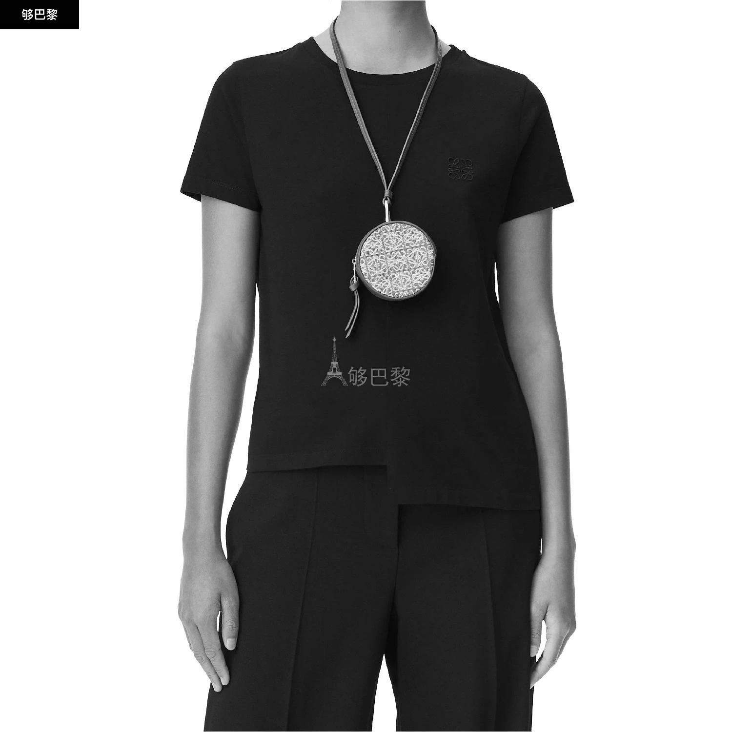 商品Loewe|包邮包税【预售7天发货】 LOEWE罗意威 23秋冬 ��女士 收纳包 Cookie charm in Anagram jacquard and calfskin C604418X01-5938,价格¥3023,第6张图片详细描述