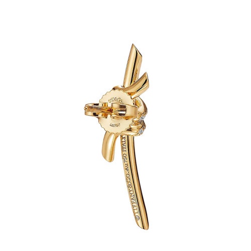 商品Tiffany & Co.|  Tiffany & Co./蒂芙尼 22春夏新款 Knot系列 18K金 黄金色 镶钻绳结耳钉69346472,价格¥32263,第2张图片详细描述