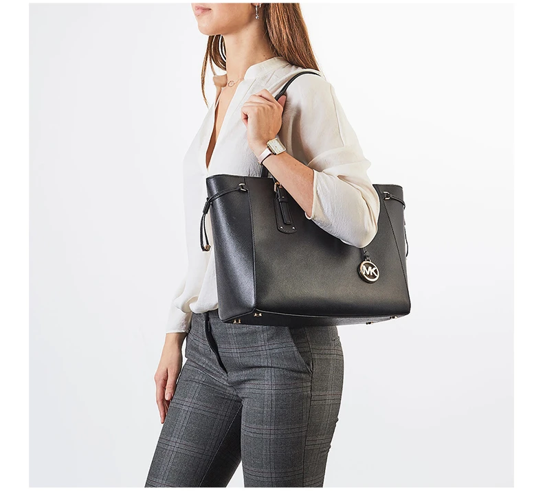 商品Michael Kors|MICHAEL KORS 黑色女士手提包 30H7GV6T8L-001,价格¥2258,第7张图片详细描述