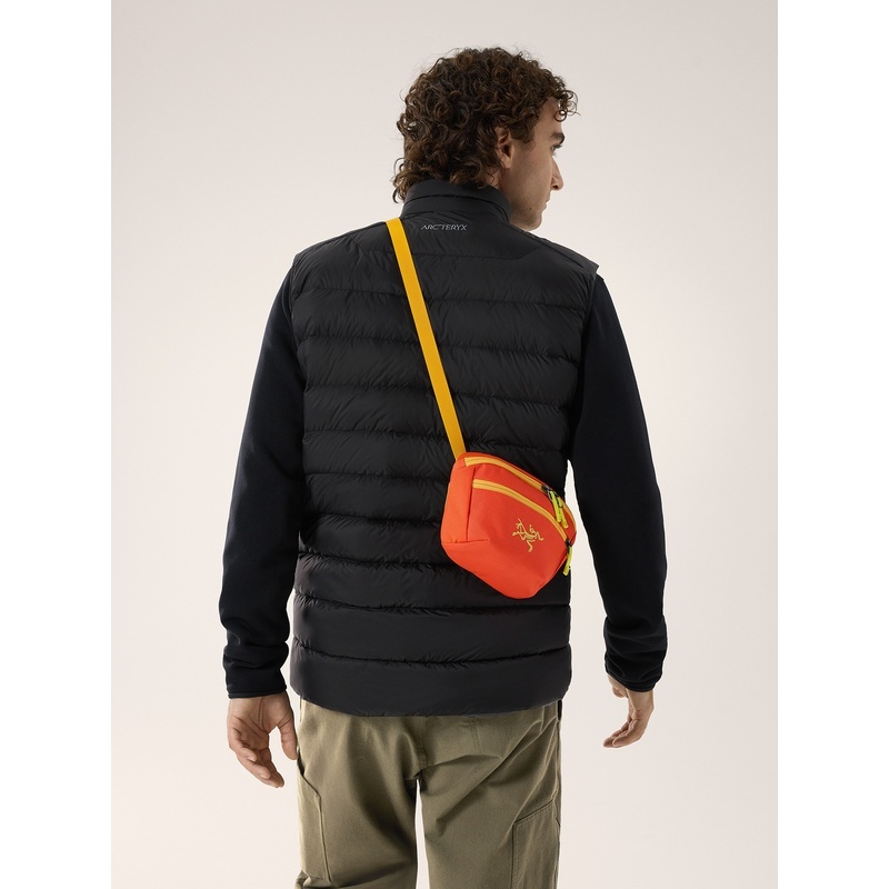 商品Arc'teryx|【现货】Arc'teryx始祖鸟Mantis 1系列暖阳橙/橙黄色腰包,价格¥364,第4张图片详细描述