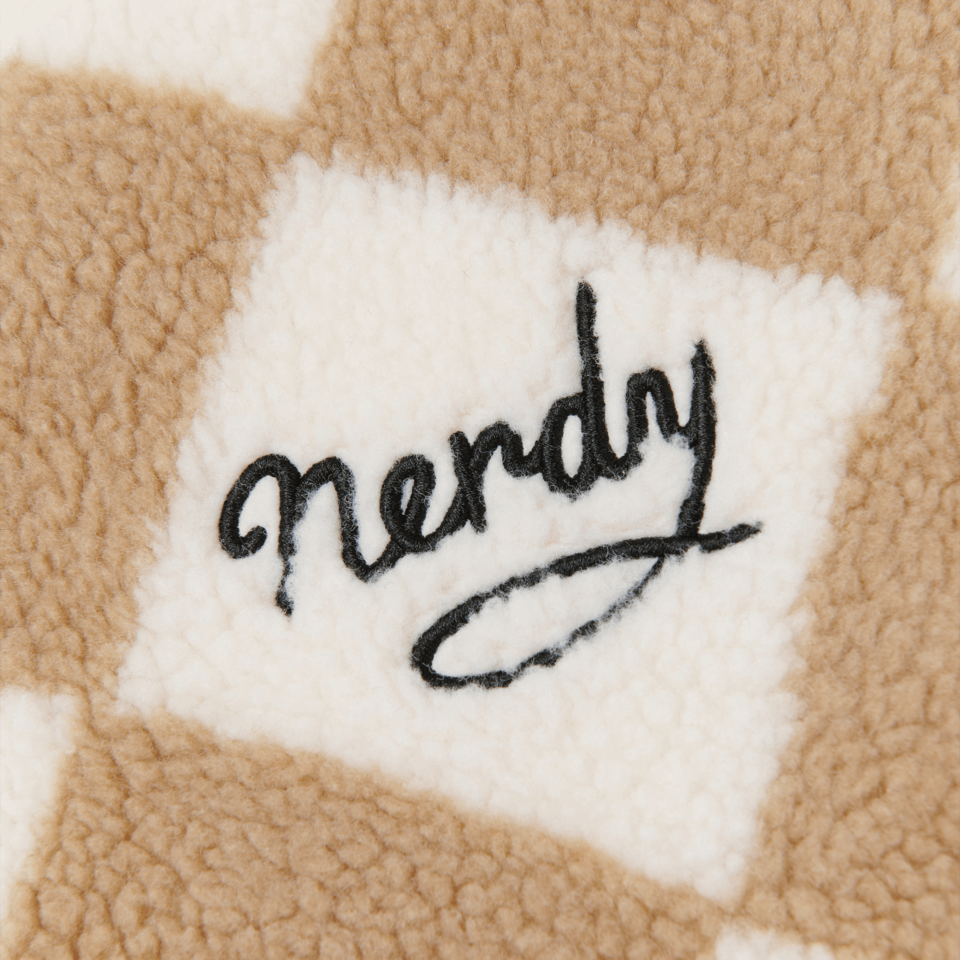商品NERDY|【享贝家】NERDY 新款女款运动休闲加绒开衫夹克 奶茶色\粉红色\红色（预售款，10天发货）PNEW22KJ0830,价格¥415,第6张图片详细描述