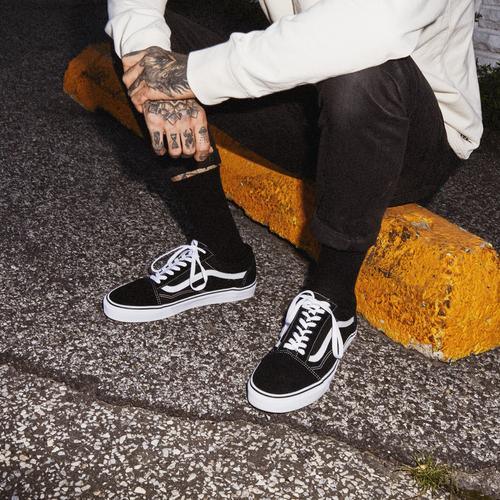 商品Vans|经典Old Skool™滑板鞋-男女同款,价格¥241-¥601,第2张图片详细描述