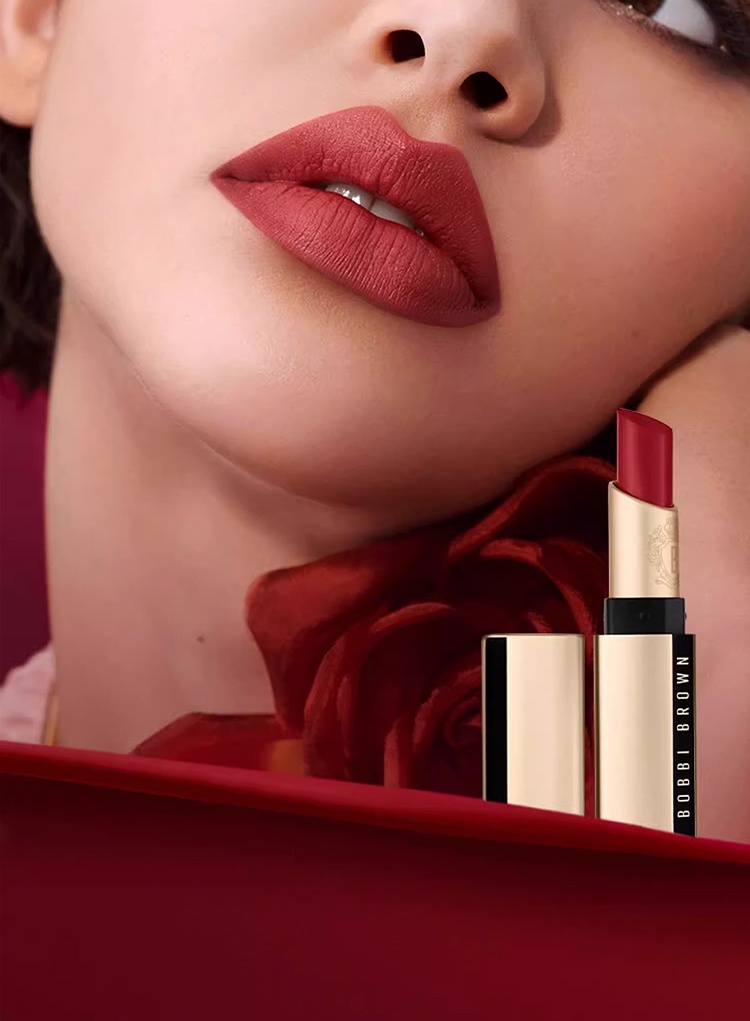 商品Bobbi Brown|芭比波朗小绒金唇膏 3.5g 持色哑光显白绒面口红,价格¥208,第5张图片详细描述