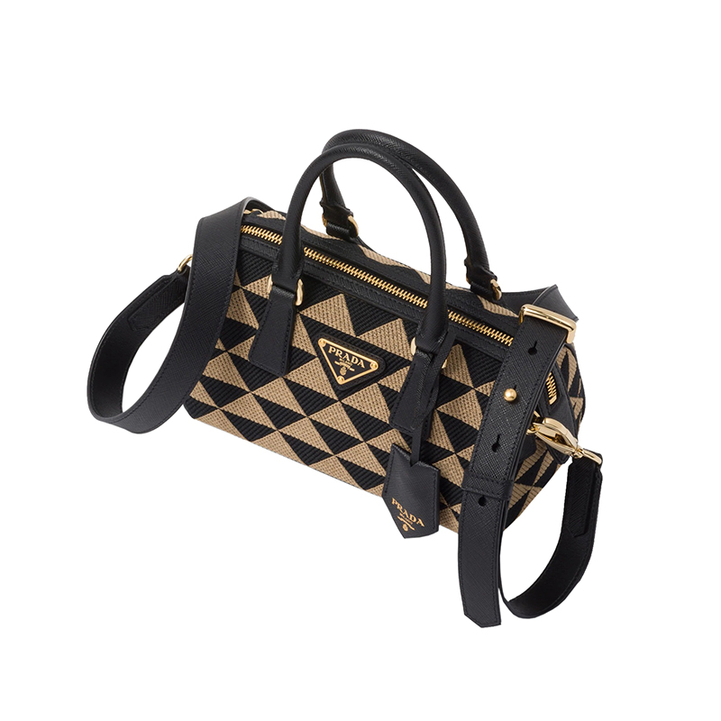商品Prada|PRADA/普拉达 22新款 女士黑色/米色刺绣面料配saffiano皮革手柄珐琅徽标拉链开合单肩手提斜挎包1BB846_2FKL_F0Y30_V_XOO,价格¥15598,第4张图片详细描述